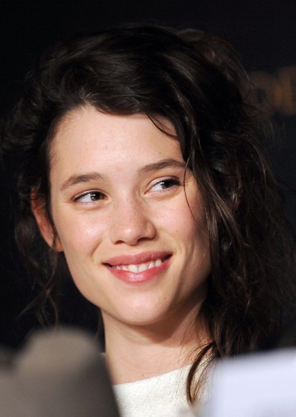 Àstrid Bergès-Frisbey photo