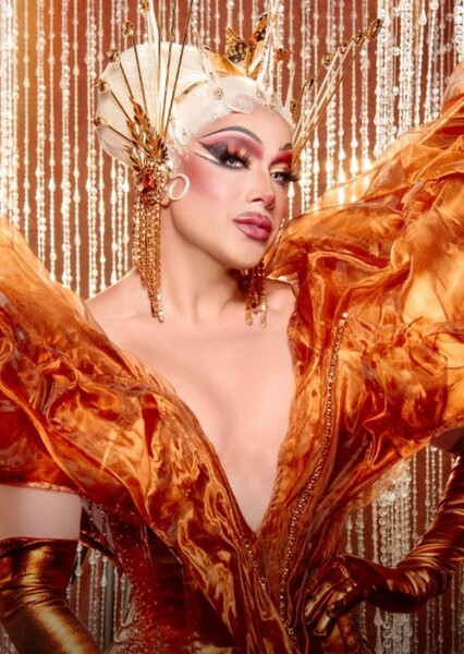 Athena Dion photo