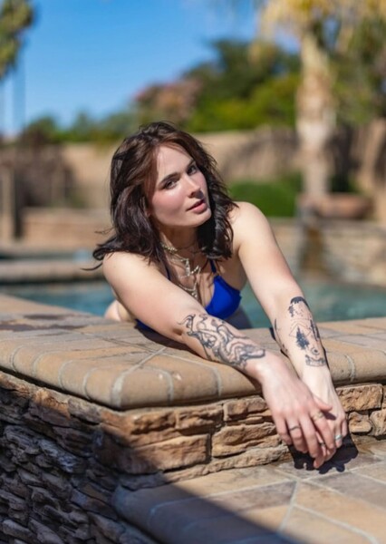 Athena Grimes photo