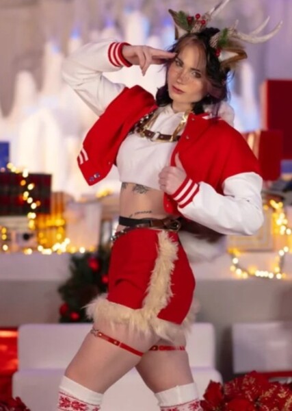 Athena Grimes photo