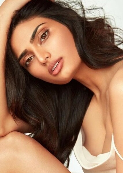 Athiya Shetty photo