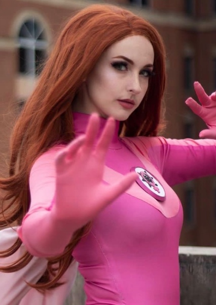 Atom Eve photo