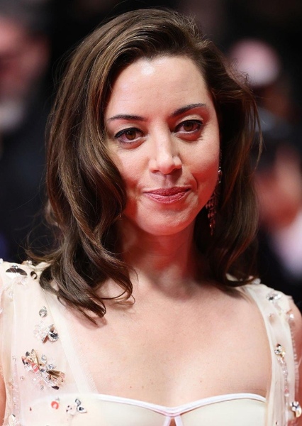 Aubrey Plaza photo
