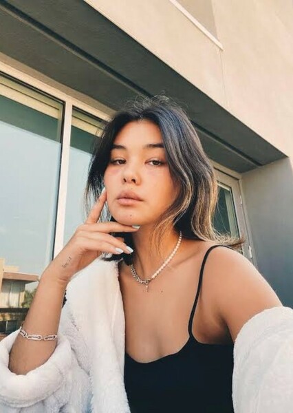 Audrey Mika photo
