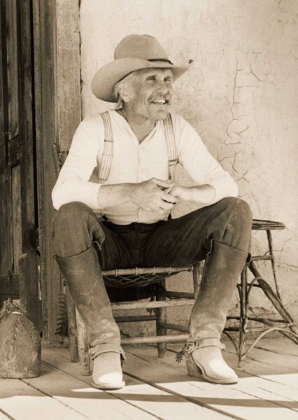 Augustus "Gus" McCrae (Lonesome Dove) photo
