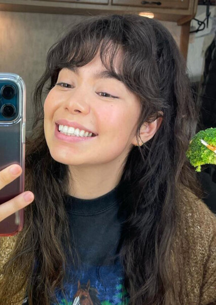 Auli'i Cravalho photo