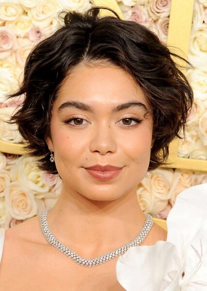Auli'i Cravalho photo