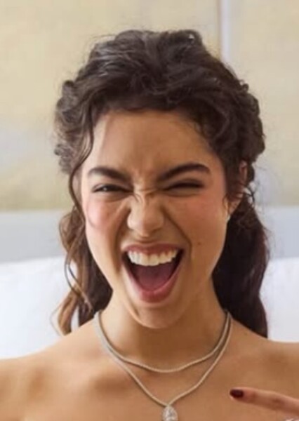 Auli'i Cravalho photo