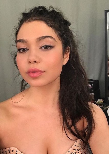 Auli'l Cravalho photo