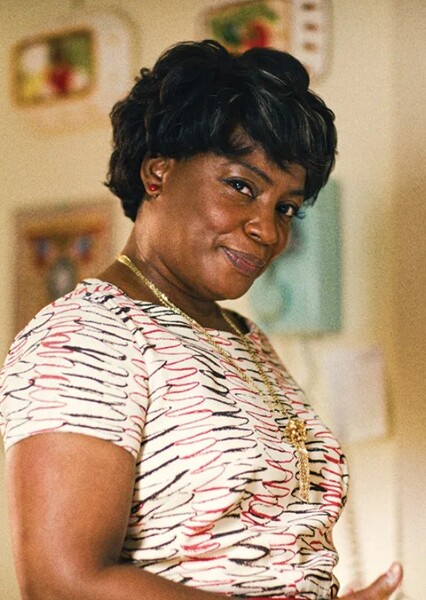 Aunjanue Ellis-Taylor photo