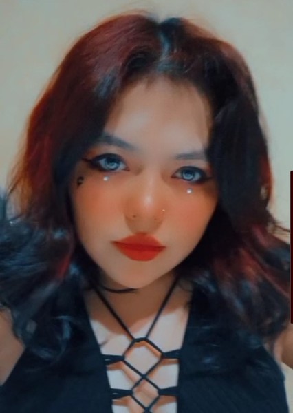 Auri Maya photo