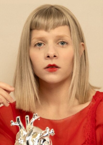 Aurora Aksnes photo