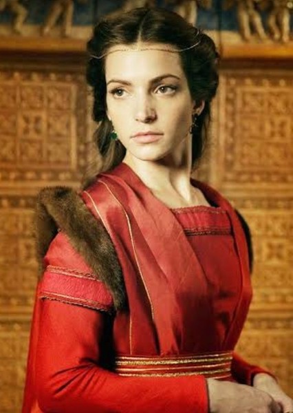 Aurora Ruffino photo