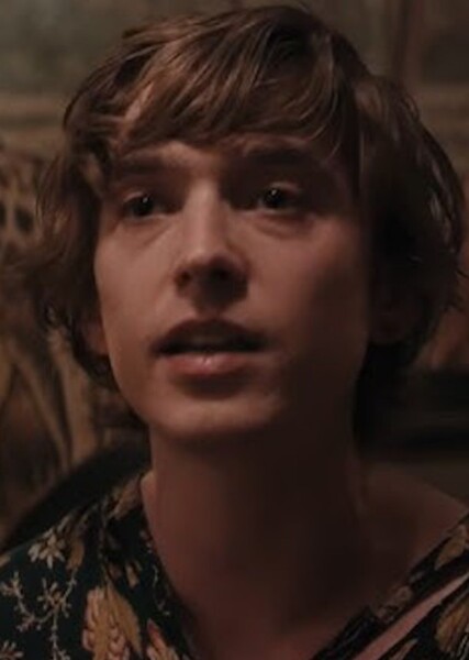 Austin Abrams photo