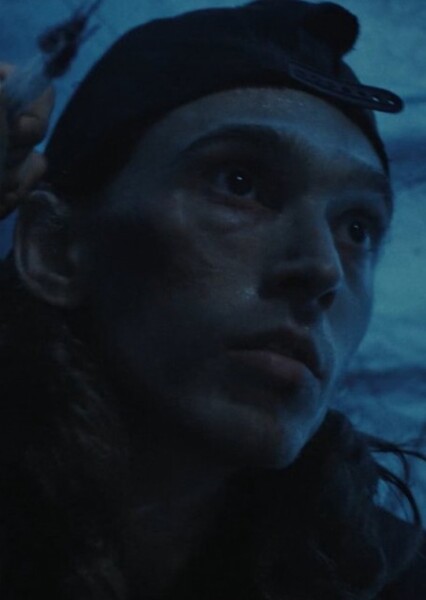 Austin Abrams photo
