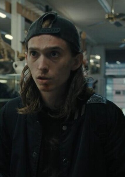 Austin Abrams photo