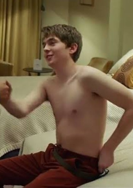 Austin Abrams photo