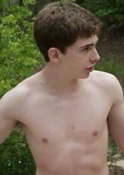 Austin Abrams photo