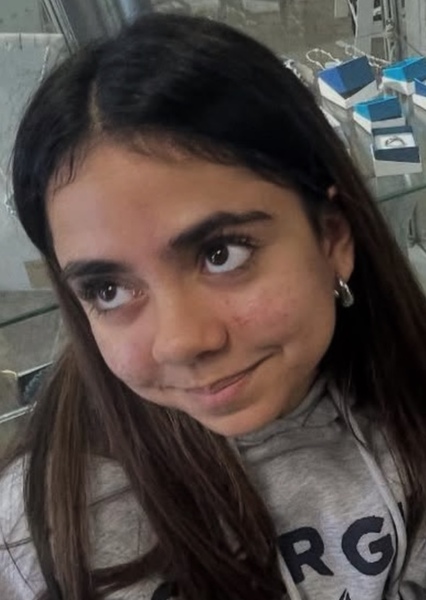 Ava Azizi
