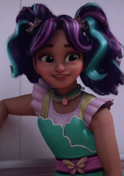 Ava Banji (Unicorn Academy)