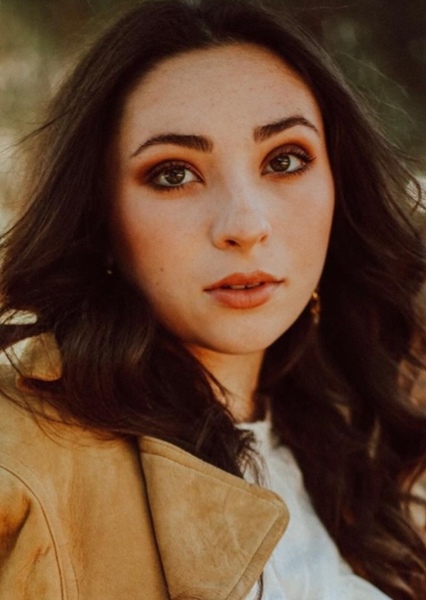 Ava Cantrell photo