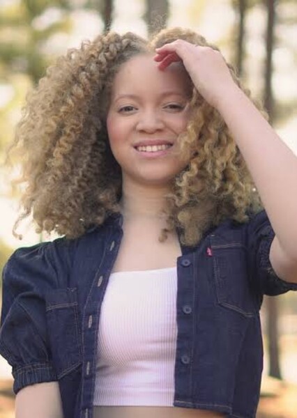 Ava Clarke photo