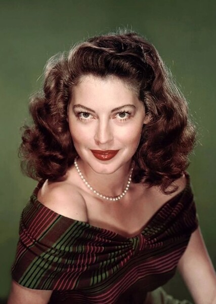 Ava Gardner photo