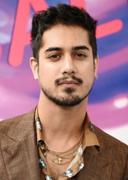 Avan Jogia photo