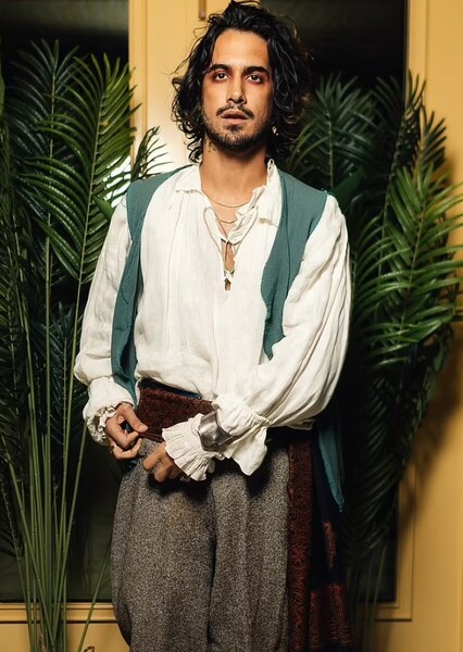 Avan Jogia