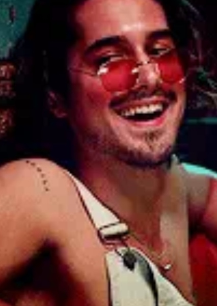 Avan Jogia photo