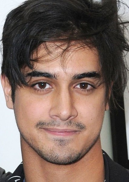 Avan Jogia photo