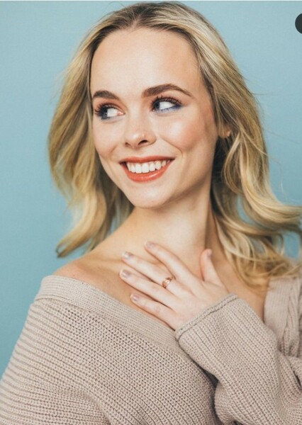 Averi White photo