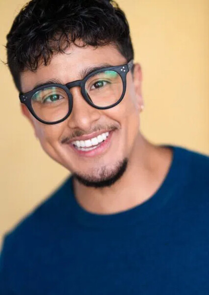 Avi Roque photo