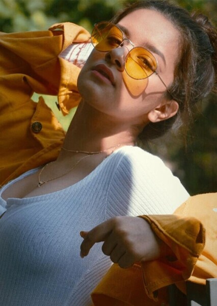 Avneet Kaur photo