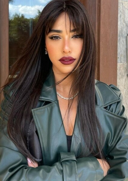 Aya Samaha photo