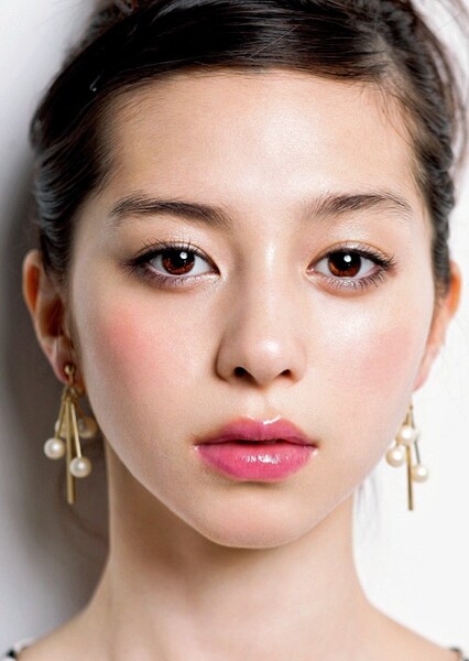 Ayami Nakajo photo