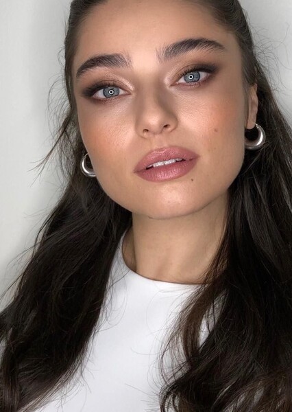 Ayça Ayşin Turan photo