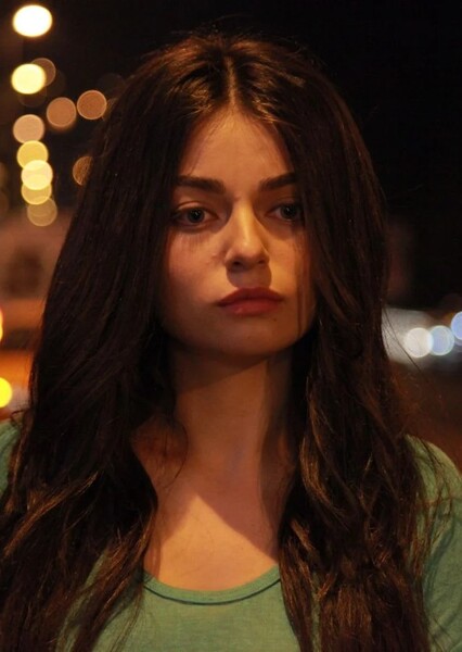 Ayça Ayşin Turan photo