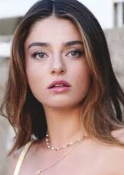 Ayça Ayşin Turan photo