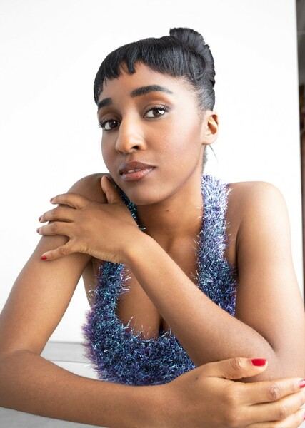 Ayo Edebiri photo
