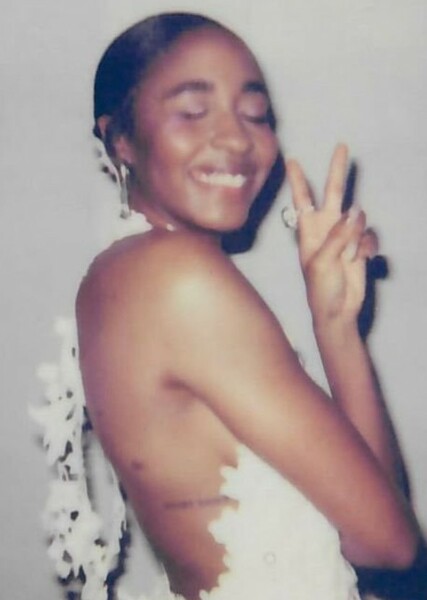 Ayo Edebiri photo