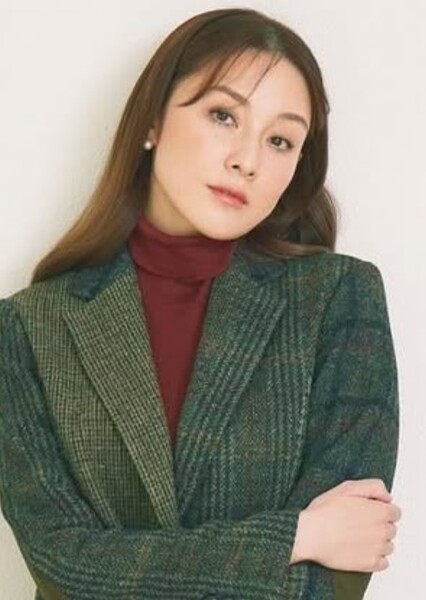 Ayumi Itô photo
