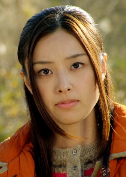 Ayumi Kinoshita photo