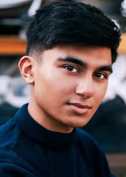 Azeem Alahi photo