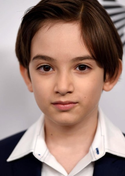Azhy Robertson photo