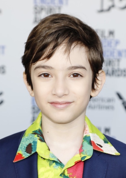 Azhy Robertson photo