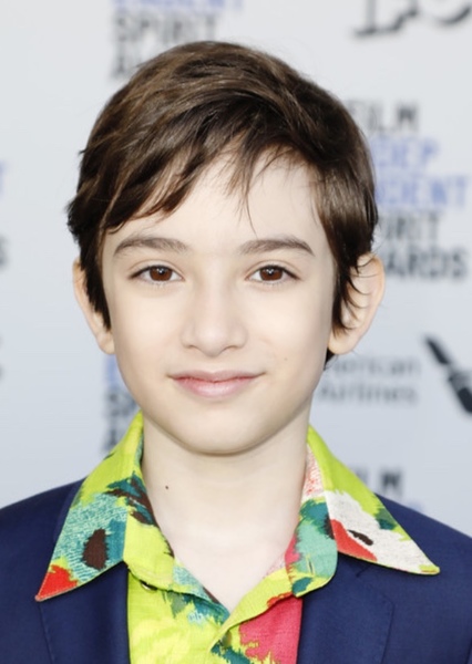 Azhy Robertson photo