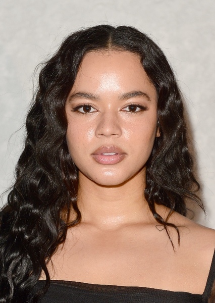 Azia Dinea Hale photo