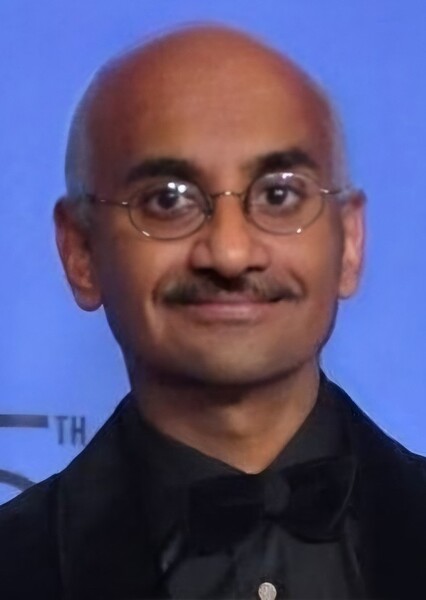 Aziz Ansari photo