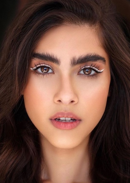 Azurra Bukhari photo